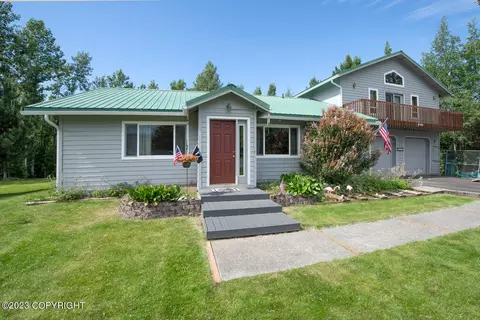 22568 Centurion Dr, Chugiak, AK 99567 photo 2