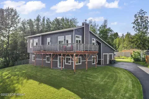 3641 N Point Dr, Anchorage, AK 99502