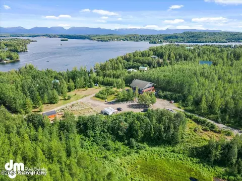 3808 S Crozier Ln, Big Lake, AK 99652