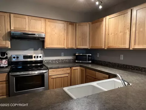 328 E 15th Ave # 3, Anchorage, AK 99501 photo 10