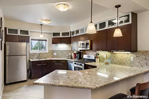 1126 E 16th Ave # 401, Anchorage, AK 99501 photo 7