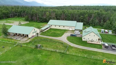 3103 Greenfields Dr, Wasilla, AK 99623