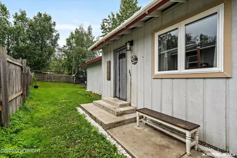 6920 Ryan Ct, Anchorage, AK 99504 photo 5