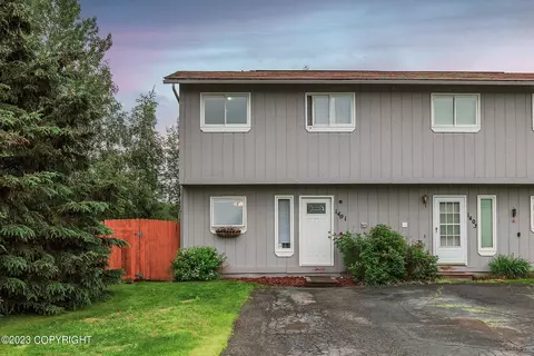 1401 Early View Dr, Anchorage, AK 99504