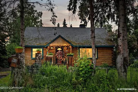 3309 Wyoming Dr, Anchorage, AK 99517