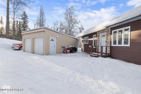 12226 W Skyline Dr, Eagle River, AK 99577 photo 2
