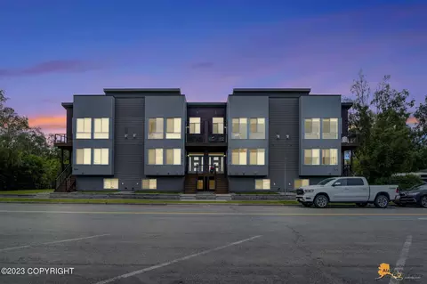 808 W 10th Ave # 3, Anchorage, AK 99501