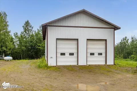 2626 S Knollwood Dr, Wasilla, AK 99623