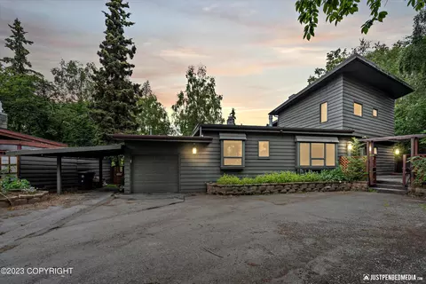 2100 N Star St, Anchorage, AK 99503