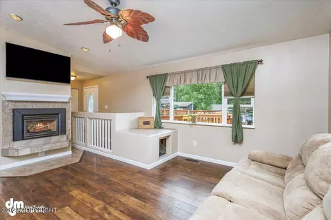 21632 Bear View Pl, Chugiak, AK 99567 photo 5