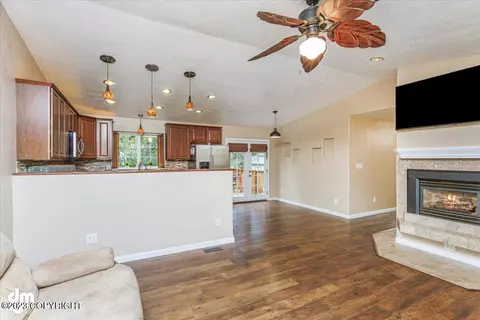 21632 Bear View Pl, Chugiak, AK 99567 photo 3