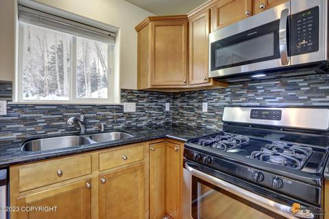 20551 Birch Crest Ln, Eagle River, AK 99577 photo 17