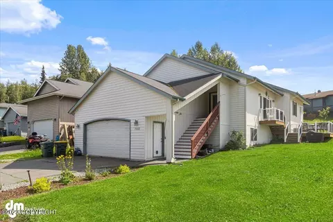 7937 Ladasa Pl, Anchorage, AK 99507