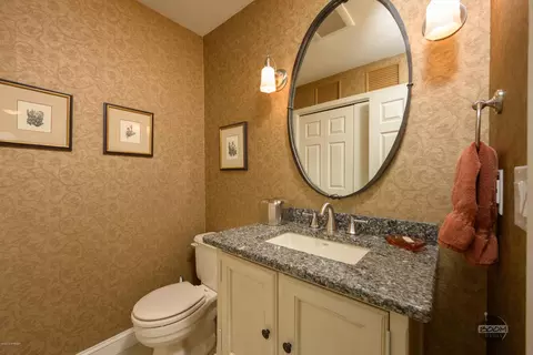 3601 Raspberry Rd # 3C, Anchorage, AK 99502 photo 10
