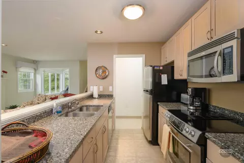 3601 Raspberry Rd # 3C, Anchorage, AK 99502 photo 4