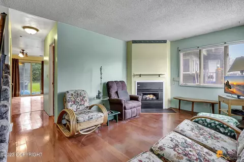1085 E 17th Ave, Anchorage, AK 99501 photo 7
