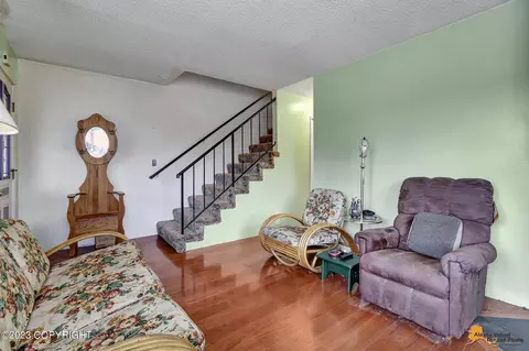 1085 E 17th Ave, Anchorage, AK 99501 photo 5