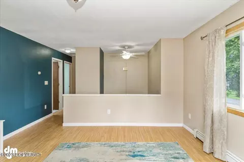 658 E 75th Ave, Anchorage, AK 99518 photo 3