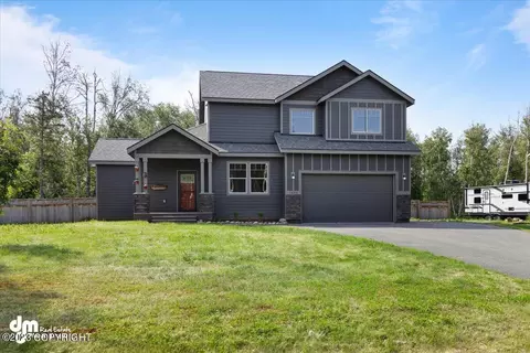 7896 E Wolf Creek Rd, Wasilla, AK 99654