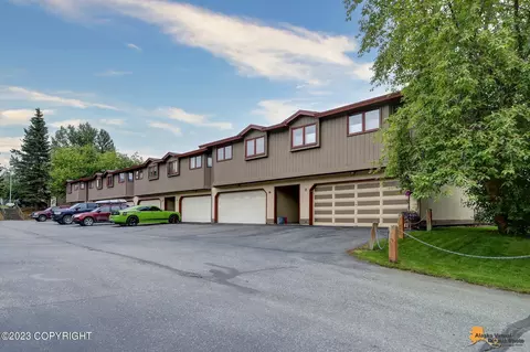 4621 Piper St # 16C, Anchorage, AK 99507