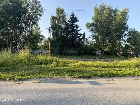6711 Askeland Dr, Anchorage, AK 99507