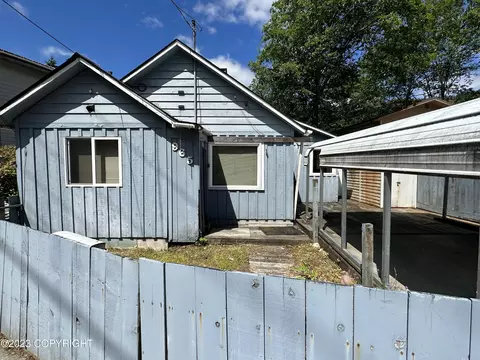 965 Park Ave, Ketchikan, AK 99901