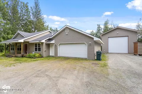 1381 S Countrywood Dr, Wasilla, AK 99654