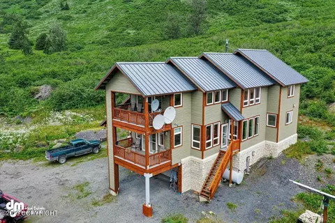 191 Gold Claim Dr, Girdwood, AK 99587
