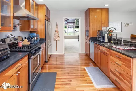 20213 Constitution Dr, Eagle River, AK 99577 photo 7