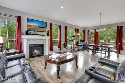 14319 Harold Loop, Eagle River, AK 99577 photo 9
