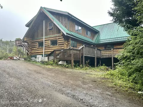 11138 Alderwood St, Ketchikan, AK 99901
