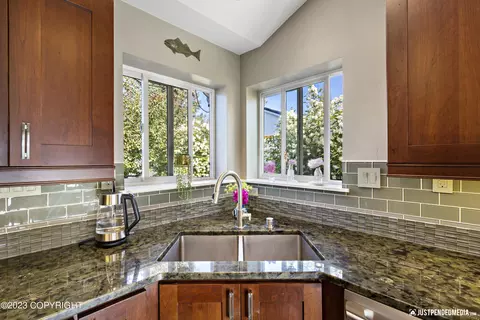 2801 E 18th Ave, Anchorage, AK 99508 photo 12