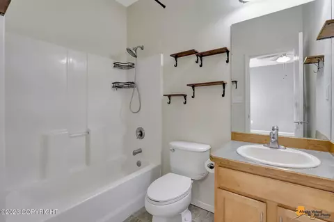 5905 Big Bend Loop, Anchorage, AK 99502 photo 19