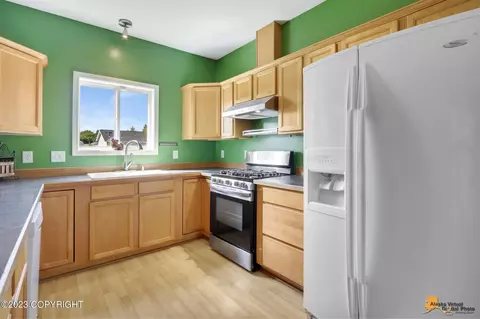 5905 Big Bend Loop, Anchorage, AK 99502 photo 11