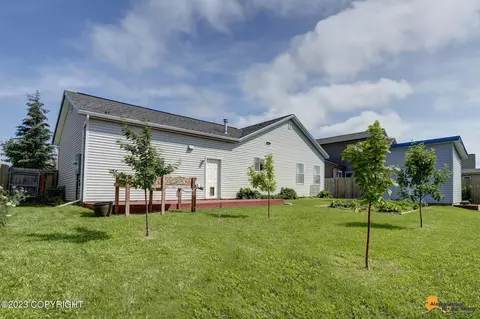 5905 Big Bend Loop, Anchorage, AK 99502 photo 27