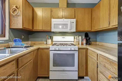 18754 Second St, Eagle River, AK 99577 photo 13