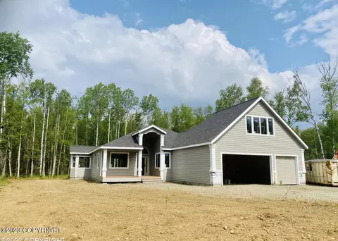 4715 Monument Cir, Wasilla, AK 99654