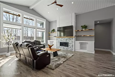 8681 E Windy Woods Loop, Palmer, AK 99645 photo 14