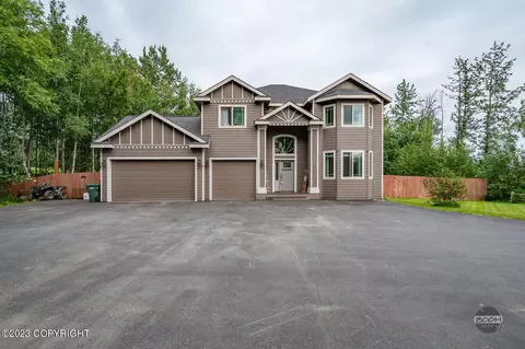 10745 E Meadowlark Cir, Palmer, AK 99645