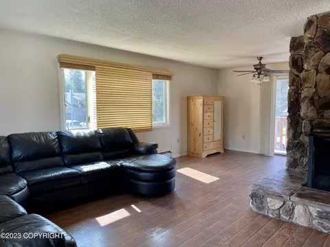 4971 E 5th Ave, Anchorage, AK 99508 photo 5