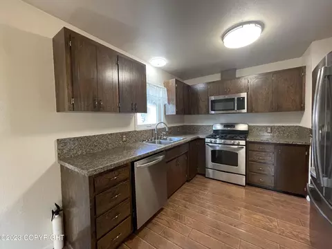 4971 E 5th Ave, Anchorage, AK 99508 photo 9