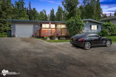 12205 Wilderness Dr, Anchorage, AK 99516
