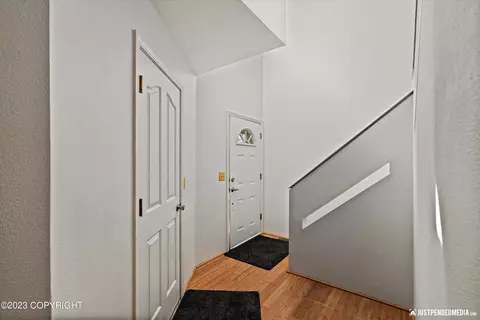 12138 Copper Mountain Dr, Eagle River, AK 99577 photo 4