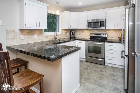 18225 Hidden Falls Ave, Eagle River, AK 99577 photo 11