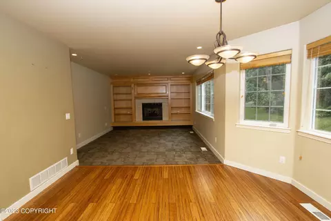 8706 Inyo Cir, Eagle River, AK 99577 photo 11