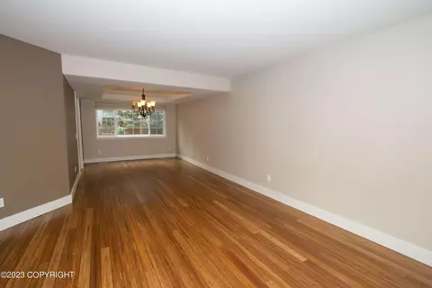 8706 Inyo Cir, Eagle River, AK 99577 photo 4