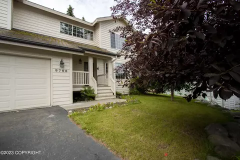 8706 Inyo Cir, Eagle River, AK 99577 photo 3