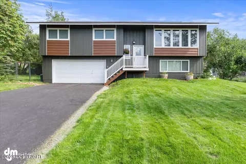 17740 Sanctuary Dr, Eagle River, AK 99577