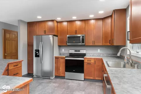 17740 Sanctuary Dr, Eagle River, AK 99577 photo 30