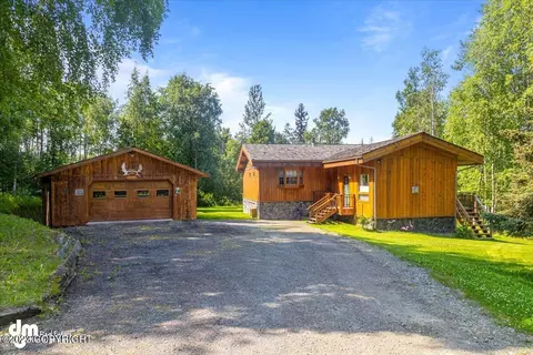 19743 Tulwar Dr, Chugiak, AK 99567